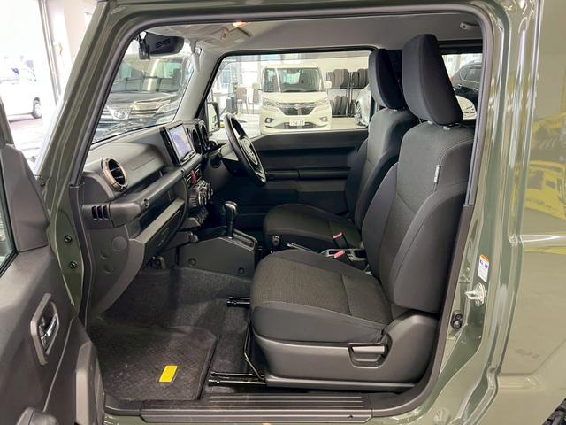 ジムニー ＸＣ　４ＷＤ　純正８インチナビ　フルセグＴＶ　Ｂｌｕｅｔｏｏｔｈ　ＣＤ　ＤＶＤ　クルーズコントロール　シートヒーター　衝突被害軽減ブレーキ　レーンキープアシスト　ドライブレコーダー　ＬＥＤヘッドライト（16枚目）