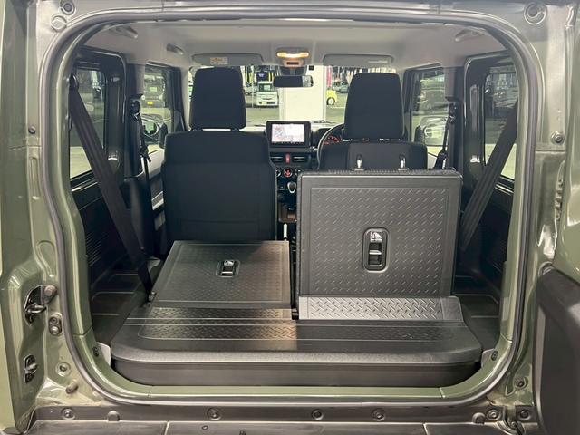 ジムニー ＸＣ　４ＷＤ　純正８インチナビ　フルセグＴＶ　Ｂｌｕｅｔｏｏｔｈ　ＣＤ　ＤＶＤ　クルーズコントロール　シートヒーター　衝突被害軽減ブレーキ　レーンキープアシスト　ドライブレコーダー　ＬＥＤヘッドライト（21枚目）