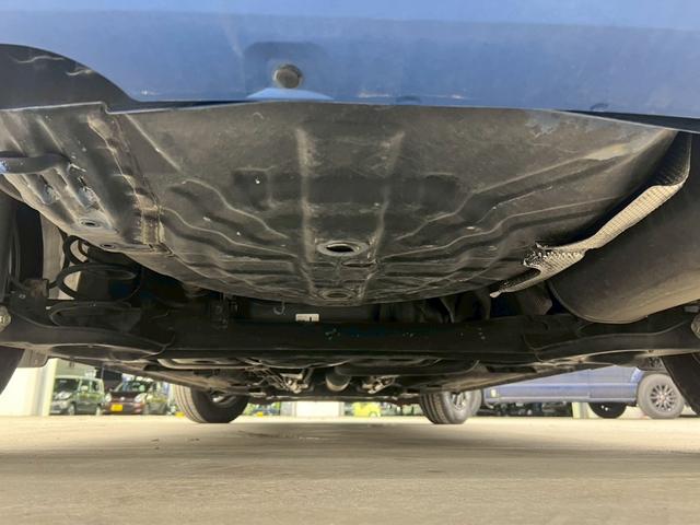 ノート X 2WD 全方位カメラ 冬タイヤアルミセット付 デジタルインナーミラー 衝突被害軽減ブレーキ 純正CDオーディオ レーンキープアシスト ドライブレコーダー LEDヘッドライト コーナーセンサー(6枚目)