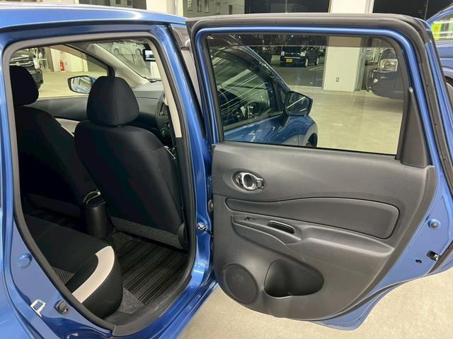 ノート X 2WD 全方位カメラ 冬タイヤアルミセット付 デジタルインナーミラー 衝突被害軽減ブレーキ 純正CDオーディオ レーンキープアシスト ドライブレコーダー LEDヘッドライト コーナーセンサー(18枚目)