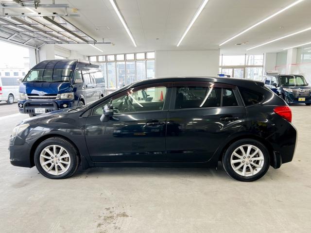 インプレッサスポーツ 2.0iアイサイト 4WD 寒冷地仕様 純正ナビ バックカメラ フルセグTV Buletooth DVD 衝突被害軽減ブレーキ レーンキープアシスト HIDヘッドライト ETC アイドリングストップ スペアキー 禁煙車(12枚目)