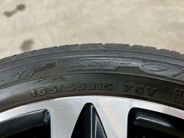 ムーヴコンテ カスタム X VS 4WD 純正エンジンスターター 冬タイヤアルミセット 社外ナビ フルセグTV Buletooth DVD アイドリングストップ 社外アルミホイール スマートキー 電動格納ミラー 保証書 オートエアコン(36枚目)