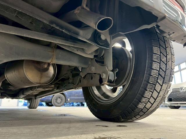 ムーヴコンテ カスタム X VS 4WD 純正エンジンスターター 冬タイヤアルミセット 社外ナビ フルセグTV Buletooth DVD アイドリングストップ 社外アルミホイール スマートキー 電動格納ミラー 保証書 オートエアコン(38枚目)