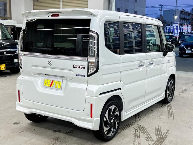 スペーシアカスタム ハイブリッドXSターボ 4WD 届出済未使用車 スズキコネクト対応純正9インチナビ アラウンドビューモニター フルセグTV Bluetooth 両側電動スライドドア シートヒーター 衝突被害軽減ブレーキ ステアリングヒーター(4枚目)