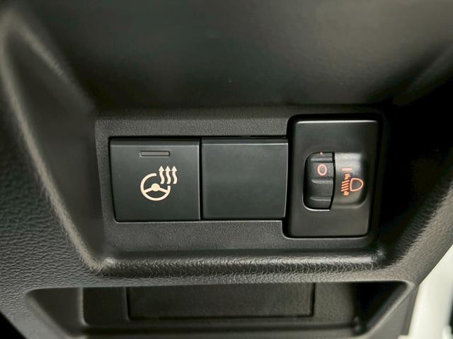 スペーシアカスタム ハイブリッドXSターボ 4WD 届出済未使用車 スズキコネクト対応純正9インチナビ アラウンドビューモニター フルセグTV Bluetooth 両側電動スライドドア シートヒーター 衝突被害軽減ブレーキ ステアリングヒーター(37枚目)