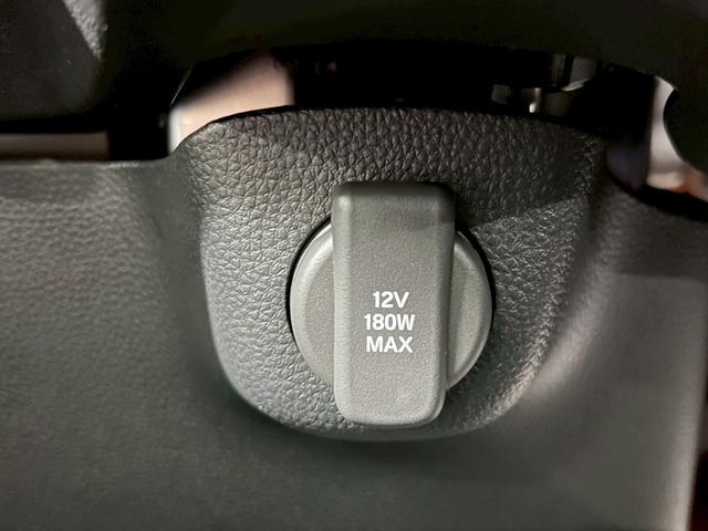 Ｎ－ＢＯＸカスタム ターボ　４ＷＤ　純正８インチナビ　バックカメラ　フルセグＴＶ　Ｂｕｌｅｔｏｏｔｈ　ＵＳＢ　両側電動スライドドア　ハーフレザーシート　衝突被害軽減ブレーキ　レーンキープアシスト　パドルシフト　届け出済み未使用車（39枚目）