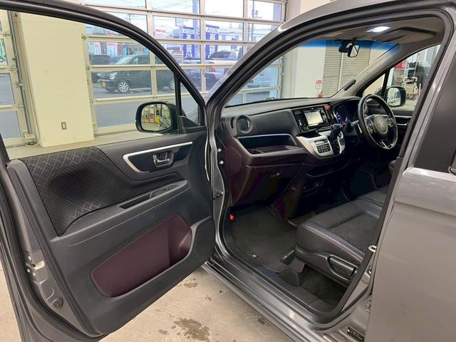 Ｎ－ＷＧＮカスタム Ｇ・ターボパッケージ　４ＷＤ　冬タイヤアルミセット　純正ディスプレイオーディオ　バックカメラ　Ｂｕｌｅｔｏｏｔｈ　ワンセグＴＶ　ＵＳＢ　ＣＤ　ハーフレザーシート　シートヒーター　ＨＩＤヘッドライト　クルーズコントロール（15枚目）