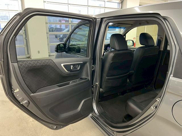 Ｎ－ＷＧＮカスタム Ｇ・ターボパッケージ　４ＷＤ　冬タイヤアルミセット　純正ディスプレイオーディオ　バックカメラ　Ｂｕｌｅｔｏｏｔｈ　ワンセグＴＶ　ＵＳＢ　ＣＤ　ハーフレザーシート　シートヒーター　ＨＩＤヘッドライト　クルーズコントロール（17枚目）