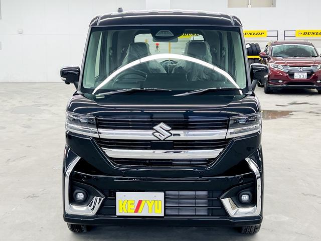 スペーシアカスタム ハイブリッドＸＳターボ　４ＷＤ　届出済未使用車　スズキコネクト対応純正９インチナビ　アラウンドビューモニター　フルセグＴＶ　Ｂｌｕｅｔｏｏｔｈ　両側電動スライドドア　シートヒーター　衝突被害軽減ブレーキ　ステアリングヒーター（10枚目）