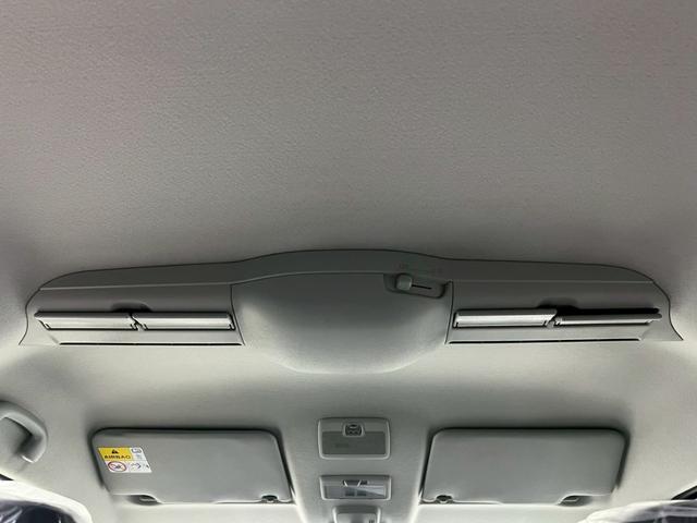 スペーシアカスタム ハイブリッドＸＳターボ　４ＷＤ　届出済未使用車　スズキコネクト対応純正９インチナビ　アラウンドビューモニター　フルセグＴＶ　Ｂｌｕｅｔｏｏｔｈ　両側電動スライドドア　シートヒーター　衝突被害軽減ブレーキ　ステアリングヒーター（23枚目）