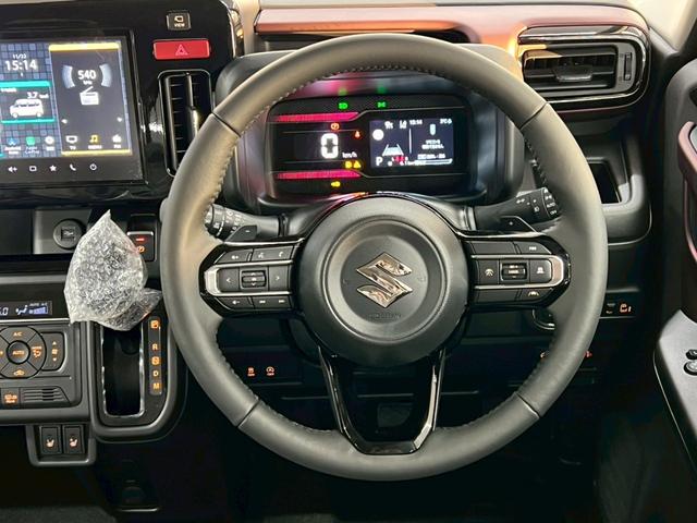スペーシアカスタム ハイブリッドＸＳターボ　４ＷＤ　届出済未使用車　スズキコネクト対応純正９インチナビ　アラウンドビューモニター　フルセグＴＶ　Ｂｌｕｅｔｏｏｔｈ　両側電動スライドドア　シートヒーター　衝突被害軽減ブレーキ　ステアリングヒーター（25枚目）