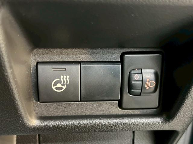 スペーシアカスタム ハイブリッドＸＳターボ　４ＷＤ　届出済未使用車　スズキコネクト対応純正９インチナビ　アラウンドビューモニター　フルセグＴＶ　Ｂｌｕｅｔｏｏｔｈ　両側電動スライドドア　シートヒーター　衝突被害軽減ブレーキ　ステアリングヒーター（36枚目）