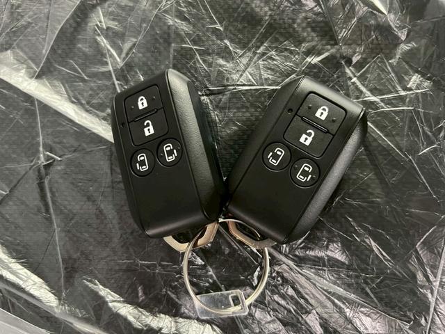 スペーシアギア ハイブリッドＸＺ　ターボ　４ＷＤ　届出済未使用車　スズキコネクト対応純正９インチナビ　アラウンドビューモニター　フルセグＴＶ　Ｂｌｕｅｔｏｏｔｈ　両側電動スライドドア　シートヒーター　衝突被害軽減ブレーキ　ステアリングヒーター（41枚目）