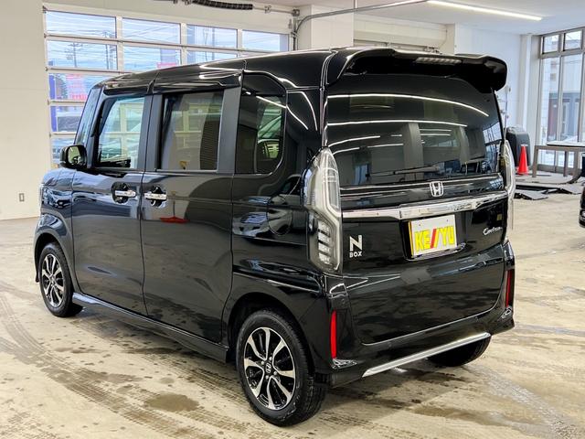 ���Ђ̓W���Ԃ͑S�ԗ��Ɏԗ���Ԑ��������f�����Ă���܂��B�C�����̗L���͖ܘ_�A�h�A���̊O�̌������̗L���܂ł��\�������������ł͖������ʂɂĂ��n�����Ă���܂���