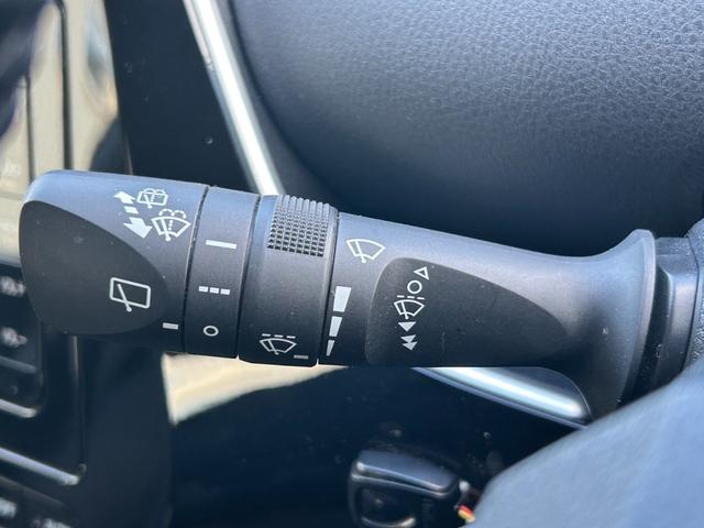 プリウス Sツーリングセレクション(22枚目)