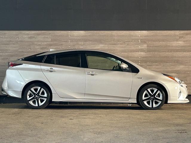 プリウス Sツーリングセレクション(27枚目)