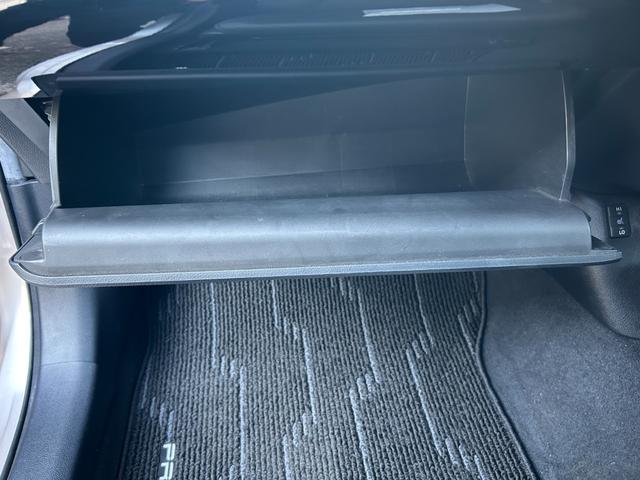 プリウス Sツーリングセレクション(33枚目)