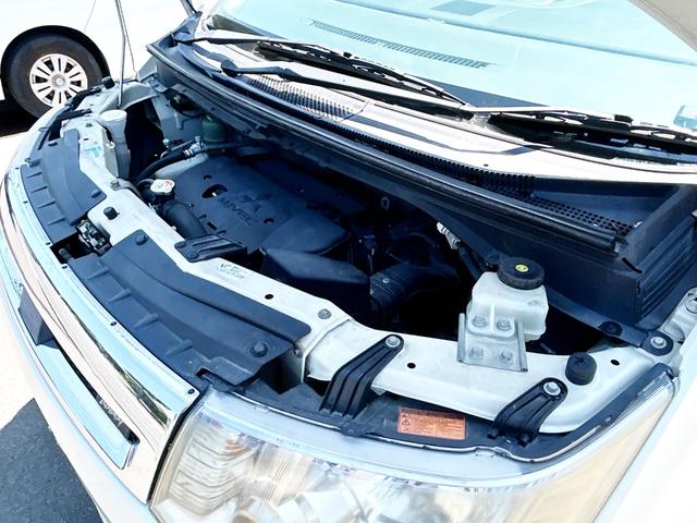 デリカＤ：５ Ｇ　パワーパッケージ　４ＷＤ　ローン不安な方　優遇ローン　本州仕入　寒冷地仕様　両側パワースライドドア　社外ナビ　フルセグＴＶ　バックカメラ　社外アルミ　パドルシフト　クルーズコントロール　ＥＴＣ　リヤヒーター　純正ＨＩＤ（77枚目）