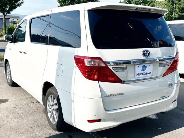 アルファードハイブリッド Ｘ　４ＷＤ　ローン不安な方　優遇ローン　本州仕入　サンルーフ　両側パワースライドドア　社外ナビ　フルセグＴＶ　バックカメラ　後席モニター　社外ドライブレコーダー　純正アルミ　社外シートカバー　　純正ＨＩＤ（28枚目）