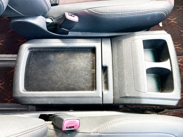アルファード ３５０Ｓ　タイプゴールド　４ＷＤ　両側パワースライドドア　純正ナビ　フルセグＴＶ　バックカメラ　後席モニター　ハーフレザーシート　パワーバックドア　プッシュスタート　純正ＨＩＤ　クルーズコントロール　モデリスタアルミ　ＥＴＣ（36枚目）