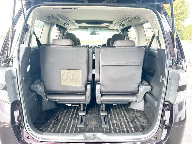 ヴェルファイアハイブリッド ＺＲ　４ＷＤ　本州仕入　ダブルサンルーフ　両側パワースライドドア　メーカーナビ　後席モニターフルセグＴＶ　バックカメラ　パワーバックドア　パワーシート　オットマンシート　１００Ｖ電源　クルーズコントロール（9枚目）