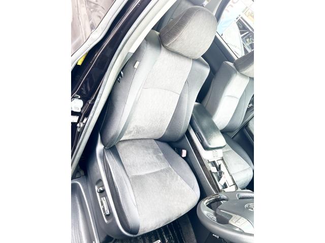 ヴェルファイアハイブリッド ＺＲ　４ＷＤ　本州仕入　ダブルサンルーフ　両側パワースライドドア　メーカーナビ　後席モニターフルセグＴＶ　バックカメラ　パワーバックドア　パワーシート　オットマンシート　１００Ｖ電源　クルーズコントロール（48枚目）