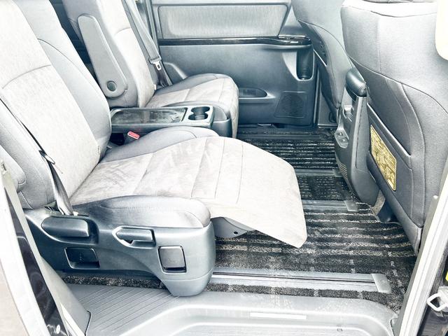 ヴェルファイアハイブリッド ＺＲ　４ＷＤ　本州仕入　ダブルサンルーフ　両側パワースライドドア　メーカーナビ　後席モニターフルセグＴＶ　バックカメラ　パワーバックドア　パワーシート　オットマンシート　１００Ｖ電源　クルーズコントロール（54枚目）