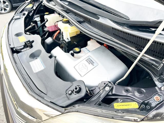 ヴェルファイアハイブリッド ＺＲ　４ＷＤ　本州仕入　ダブルサンルーフ　両側パワースライドドア　メーカーナビ　後席モニターフルセグＴＶ　バックカメラ　パワーバックドア　パワーシート　オットマンシート　１００Ｖ電源　クルーズコントロール（78枚目）