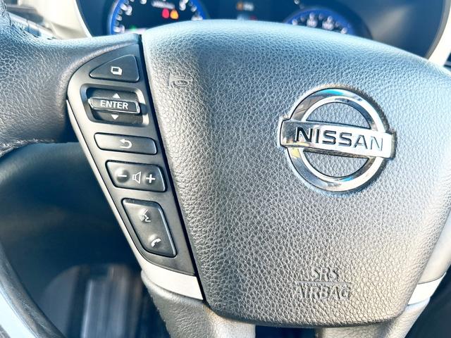 エルグランド ２５０ハイウェイスタープレミアムアーバンクロム　４ＷＤ　ワンオーナー　両側パワースライドドア　メーカーナビ　アラウンドビューモニター　後席モニター　本革シート　パワーバックドア　フルセグＴＶ　エンジンスターター　ＬＥＤヘッドライト　クルコン（39枚目）