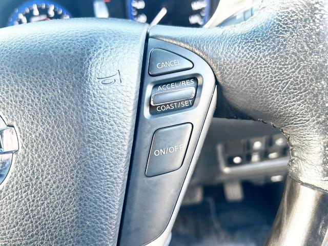 エルグランド ２５０ハイウェイスタープレミアムアーバンクロム　４ＷＤ　ワンオーナー　両側パワースライドドア　メーカーナビ　アラウンドビューモニター　後席モニター　本革シート　パワーバックドア　フルセグＴＶ　エンジンスターター　ＬＥＤヘッドライト　クルコン（40枚目）