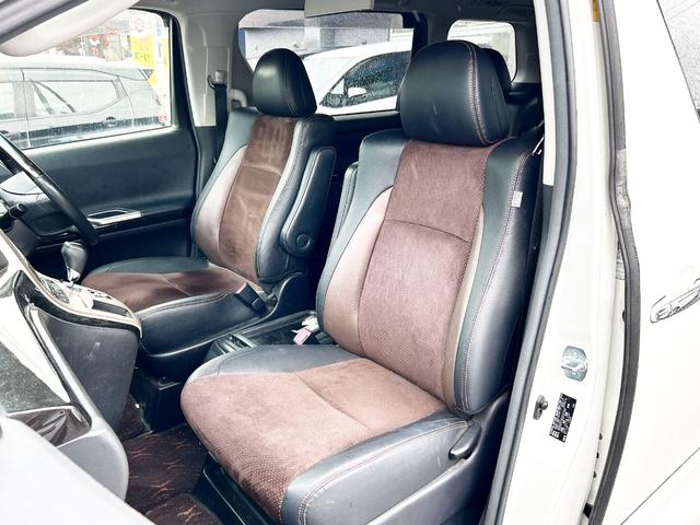 アルファード ２４０Ｓ　タイプゴールドＩＩ　４ＷＤ　本州仕入　両側パワースライドドア　パワーバックドア　メーカーＨＤＤナビ　フルセグＴＶ　後席モニター　ハーフレザーシート　純正アルミ　バックカメラ　ＥＴＣ　純正ドライブレコーダー　スマートキー（19枚目）