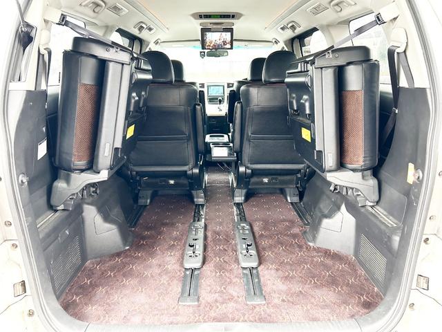 アルファード ２４０Ｓ　タイプゴールドＩＩ　４ＷＤ　本州仕入　両側パワースライドドア　パワーバックドア　メーカーＨＤＤナビ　フルセグＴＶ　後席モニター　ハーフレザーシート　純正アルミ　バックカメラ　ＥＴＣ　純正ドライブレコーダー　スマートキー（56枚目）
