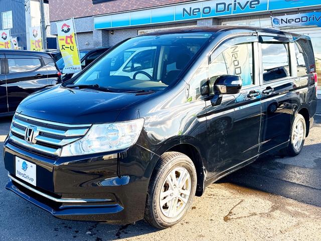 ステップワゴン Ｇ　Ｅセレクション　４ＷＤ　本州仕入　寒冷地仕様　純正ナビ　Ｂｌｕｅｔｏｏｔｈ接続　後席モニター　パワスラ　アイドリングストップ　社外アルミ　横滑り防止　スマートキー　３列シート　タイミングチェーン車　Ｂカメラ　フルセグ（19枚目）