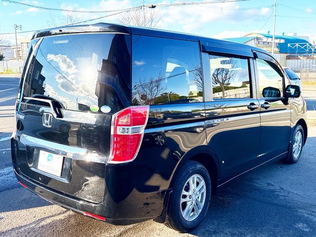 ステップワゴン Ｇ　Ｅセレクション　４ＷＤ　本州仕入　寒冷地仕様　純正ナビ　Ｂｌｕｅｔｏｏｔｈ接続　後席モニター　パワスラ　アイドリングストップ　社外アルミ　横滑り防止　スマートキー　３列シート　タイミングチェーン車　Ｂカメラ　フルセグ（24枚目）