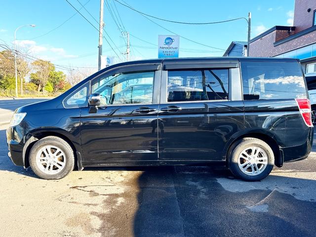 ステップワゴン Ｇ　Ｅセレクション　４ＷＤ　本州仕入　寒冷地仕様　純正ナビ　Ｂｌｕｅｔｏｏｔｈ接続　後席モニター　パワスラ　アイドリングストップ　社外アルミ　横滑り防止　スマートキー　３列シート　タイミングチェーン車　Ｂカメラ　フルセグ（27枚目）