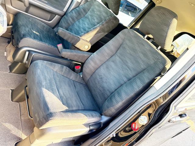 ステップワゴン Ｇ　Ｅセレクション　４ＷＤ　本州仕入　寒冷地仕様　純正ナビ　Ｂｌｕｅｔｏｏｔｈ接続　後席モニター　パワスラ　アイドリングストップ　社外アルミ　横滑り防止　スマートキー　３列シート　タイミングチェーン車　Ｂカメラ　フルセグ（67枚目）