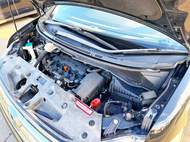 ステップワゴン Ｇ　Ｅセレクション　４ＷＤ　本州仕入　寒冷地仕様　純正ナビ　Ｂｌｕｅｔｏｏｔｈ接続　後席モニター　パワスラ　アイドリングストップ　社外アルミ　横滑り防止　スマートキー　３列シート　タイミングチェーン車　Ｂカメラ　フルセグ（75枚目）