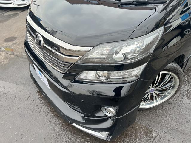 ヴェルファイア ２．４Ｚ　４ＷＤ　モデリスタエアロ　後期型　純正ナビ　後席モニター　パワースライド　２０ＡＷ　バックカメラ　３列シート　２列目オットマンシート　ＨＩＤ　スマートキー　ＭＴモード付　コーナーセンサー　ＥＴＣ（5枚目）