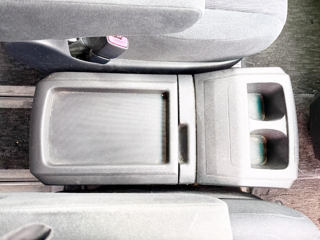 ヴェルファイア ２．４Ｚ　４ＷＤ　モデリスタエアロ　後期型　純正ナビ　後席モニター　パワースライド　２０ＡＷ　バックカメラ　３列シート　２列目オットマンシート　ＨＩＤ　スマートキー　ＭＴモード付　コーナーセンサー　ＥＴＣ（36枚目）