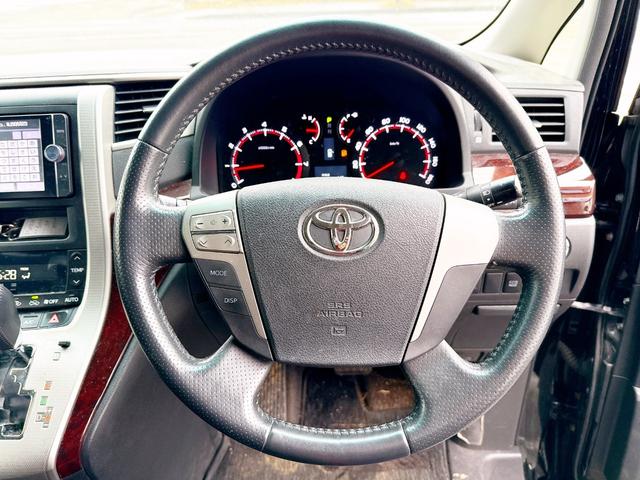 ヴェルファイア ２．４Ｚ　４ＷＤ　モデリスタエアロ　後期型　純正ナビ　後席モニター　パワースライド　２０ＡＷ　バックカメラ　３列シート　２列目オットマンシート　ＨＩＤ　スマートキー　ＭＴモード付　コーナーセンサー　ＥＴＣ（38枚目）