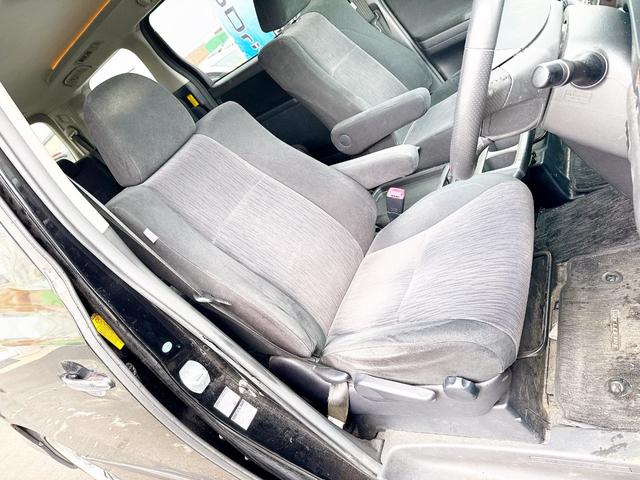 ヴェルファイア ２．４Ｚ　４ＷＤ　モデリスタエアロ　後期型　純正ナビ　後席モニター　パワースライド　２０ＡＷ　バックカメラ　３列シート　２列目オットマンシート　ＨＩＤ　スマートキー　ＭＴモード付　コーナーセンサー　ＥＴＣ（40枚目）