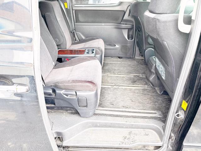 ヴェルファイア ２．４Ｚ　４ＷＤ　モデリスタエアロ　後期型　純正ナビ　後席モニター　パワースライド　２０ＡＷ　バックカメラ　３列シート　２列目オットマンシート　ＨＩＤ　スマートキー　ＭＴモード付　コーナーセンサー　ＥＴＣ（43枚目）