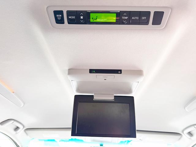 ヴェルファイア ２．４Ｚ　４ＷＤ　モデリスタエアロ　後期型　純正ナビ　後席モニター　パワースライド　２０ＡＷ　バックカメラ　３列シート　２列目オットマンシート　ＨＩＤ　スマートキー　ＭＴモード付　コーナーセンサー　ＥＴＣ（46枚目）