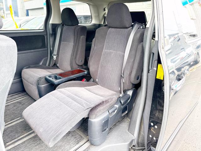 ヴェルファイア ２．４Ｚ　４ＷＤ　モデリスタエアロ　後期型　純正ナビ　後席モニター　パワースライド　２０ＡＷ　バックカメラ　３列シート　２列目オットマンシート　ＨＩＤ　スマートキー　ＭＴモード付　コーナーセンサー　ＥＴＣ（58枚目）