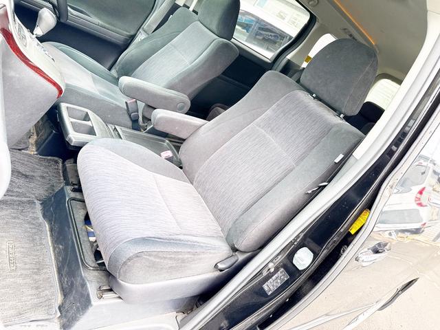 ヴェルファイア ２．４Ｚ　４ＷＤ　モデリスタエアロ　後期型　純正ナビ　後席モニター　パワースライド　２０ＡＷ　バックカメラ　３列シート　２列目オットマンシート　ＨＩＤ　スマートキー　ＭＴモード付　コーナーセンサー　ＥＴＣ（63枚目）