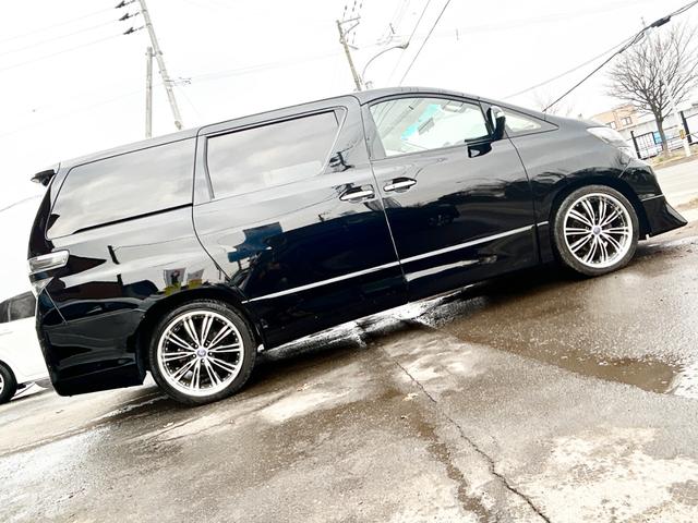 ヴェルファイア ２．４Ｚ　４ＷＤ　モデリスタエアロ　後期型　純正ナビ　後席モニター　パワースライド　２０ＡＷ　バックカメラ　３列シート　２列目オットマンシート　ＨＩＤ　スマートキー　ＭＴモード付　コーナーセンサー　ＥＴＣ（74枚目）