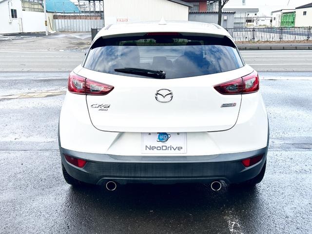 ＣＸ－３ ＸＤ　ツーリング　４ＷＤ　革シート　純正ナビ　フルセグＴＶ　バックカメラ　ローダウン　軽減ブレーキ　クルーズコントロール　スマートキー　アイドリングストップ　シートヒーター　ＭＴモード付　社外アルミ　横滑り防止（12枚目）