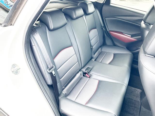 ＣＸ－３ ＸＤ　ツーリング　４ＷＤ　革シート　純正ナビ　フルセグＴＶ　バックカメラ　ローダウン　軽減ブレーキ　クルーズコントロール　スマートキー　アイドリングストップ　シートヒーター　ＭＴモード付　社外アルミ　横滑り防止（14枚目）