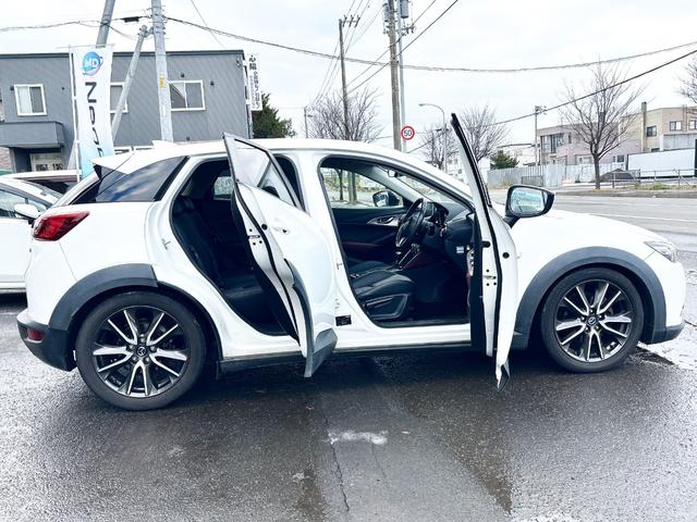 ＣＸ－３ ＸＤ　ツーリング　４ＷＤ　革シート　純正ナビ　フルセグＴＶ　バックカメラ　ローダウン　軽減ブレーキ　クルーズコントロール　スマートキー　アイドリングストップ　シートヒーター　ＭＴモード付　社外アルミ　横滑り防止（22枚目）
