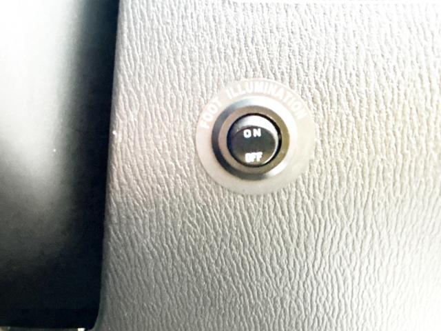 ＣＸ－３ ＸＤ　ツーリング　４ＷＤ　革シート　純正ナビ　フルセグＴＶ　バックカメラ　ローダウン　軽減ブレーキ　クルーズコントロール　スマートキー　アイドリングストップ　シートヒーター　ＭＴモード付　社外アルミ　横滑り防止（41枚目）